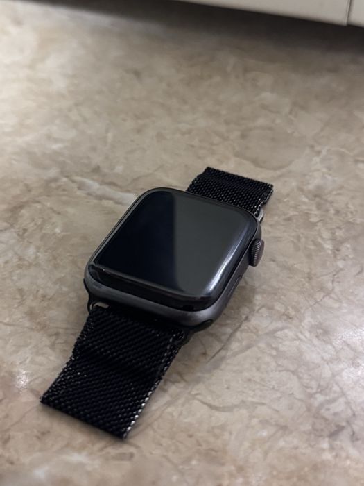 Пролам Apple Watch