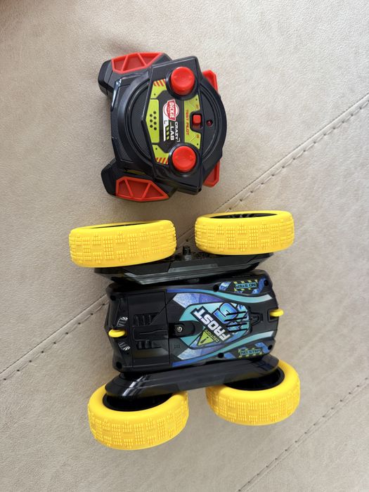 Автовоз Hot Wheels и Кола с дистанционно