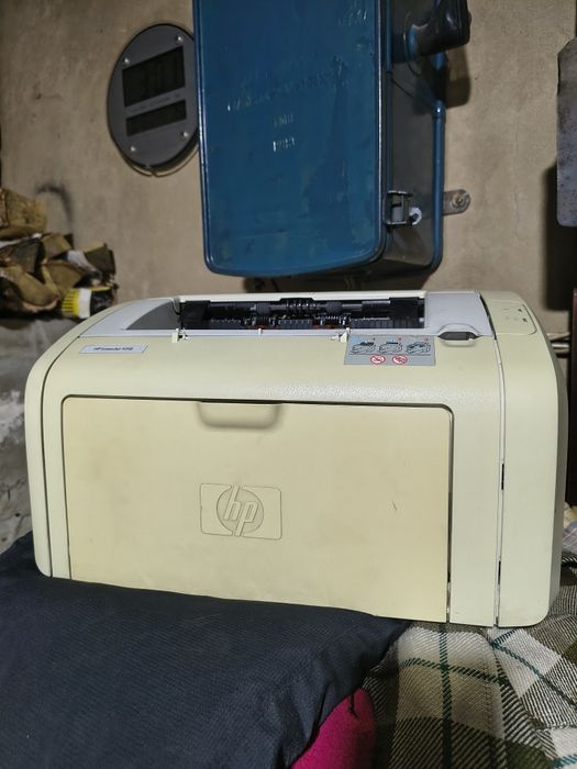 Продам принтер hp 1018