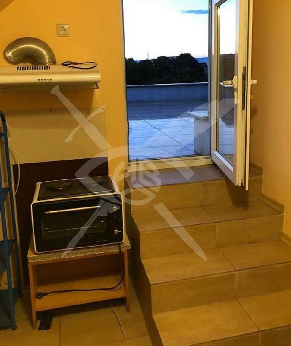 Дава се под наем Едностаен апартамент в София, Триъгълника - 20 кв.м за 368.73 € - Снимка #4