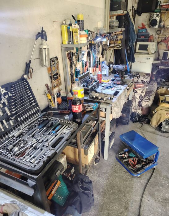 Продам действующее  СТО