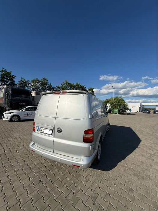 VOLKSWAGEN Transporter 0 — imagine 3