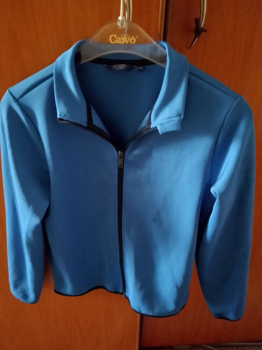 Кофта  худи.  спортивная. И тёплые спортивные брюки