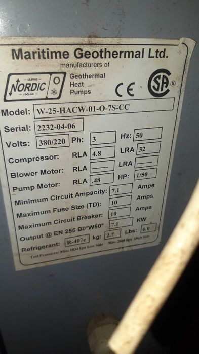 Pompa caldura apa-apa 7kW  si  aer-apa 9kW