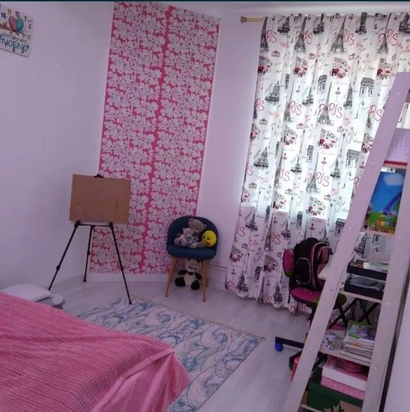 Срочно Продаётся Бобура Новостройка 2/5/5 с мебелью техникой !