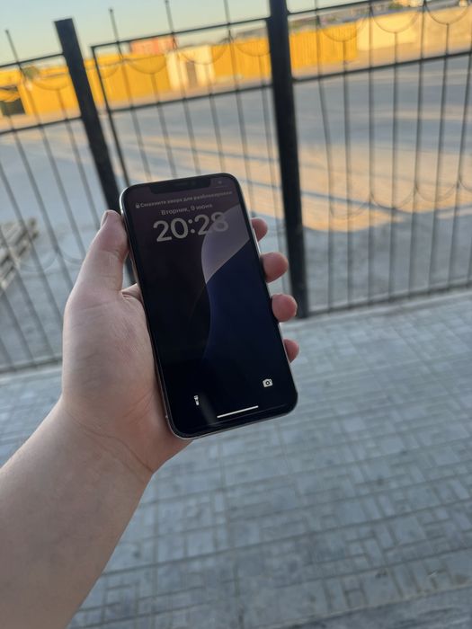 Iphone 11 pro akb 100% срочна тек бугнге 55к