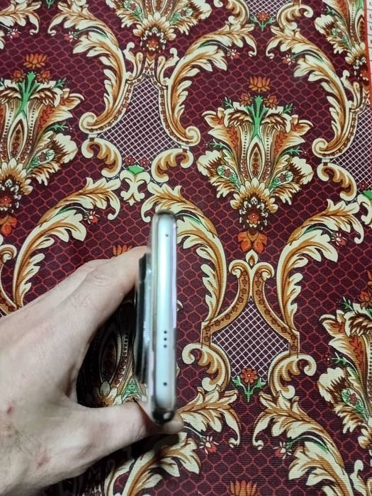 Xiaomi Redmi not 14pro plus srochni sotiladi
