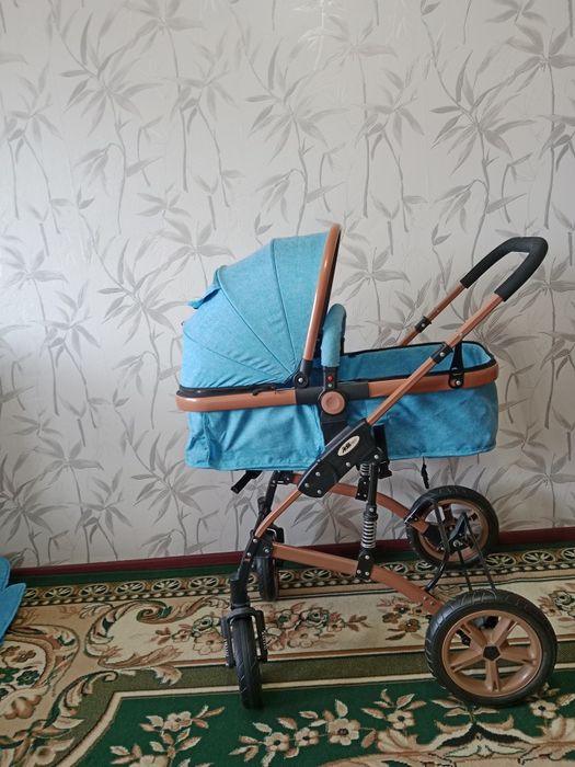 Продам коляску трансформер. Новая