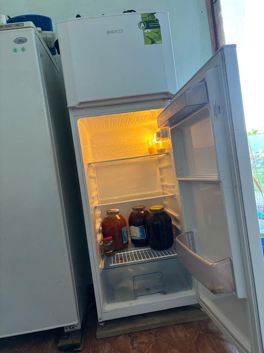 Продам холодильник