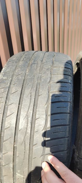 245/40R19 в хорошем состоянии