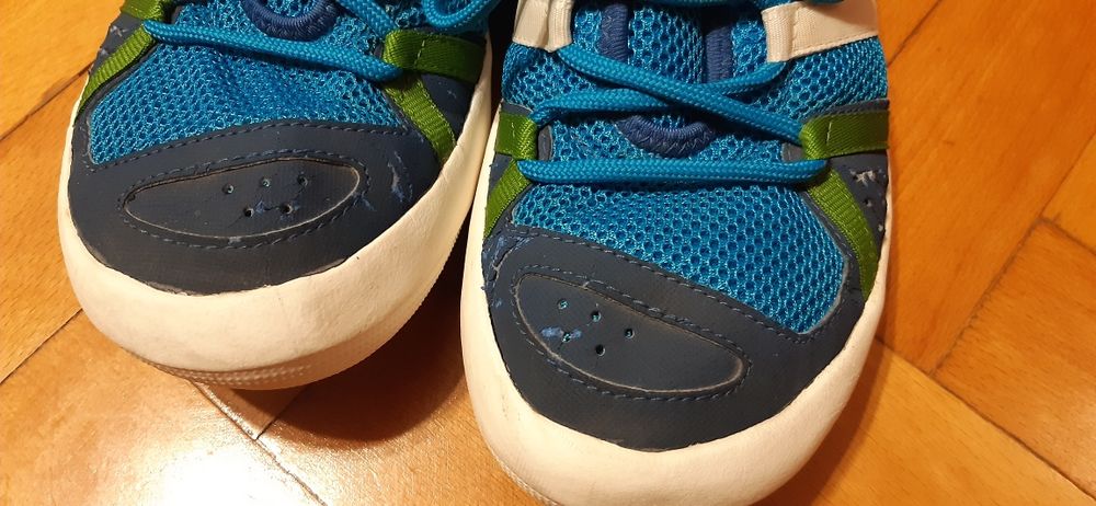 Маратонки adidas