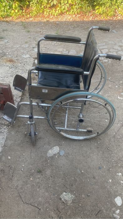 Продам коляску срочно