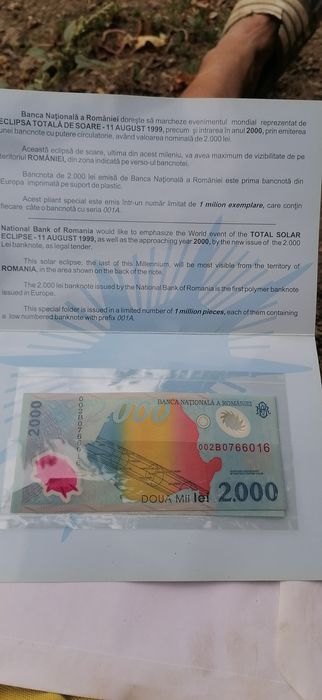 Bancnote 2000 lei eclipsa