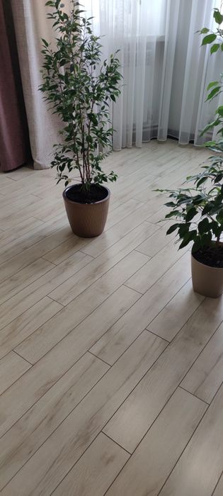 Ламинат 14мм 27кв.м.