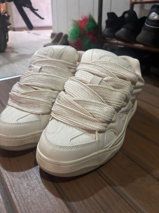 Bershka обувки 42