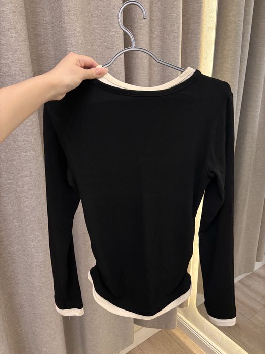 Облегающая кофточка