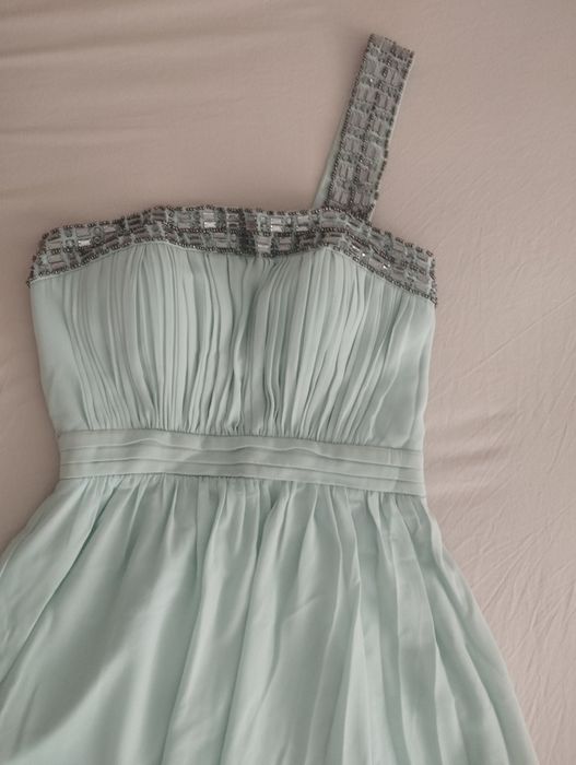 Официална рокля за повод