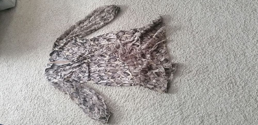 Продам платья размеры от 44 до 48