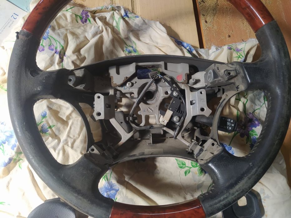 Руль от тайота прадо