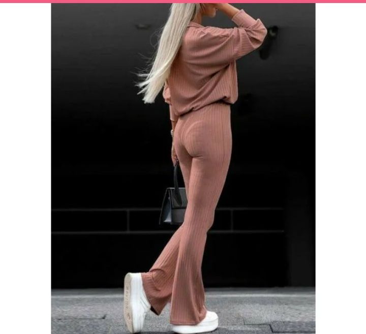 Marimea ,,M,, Mai multe detali in privat