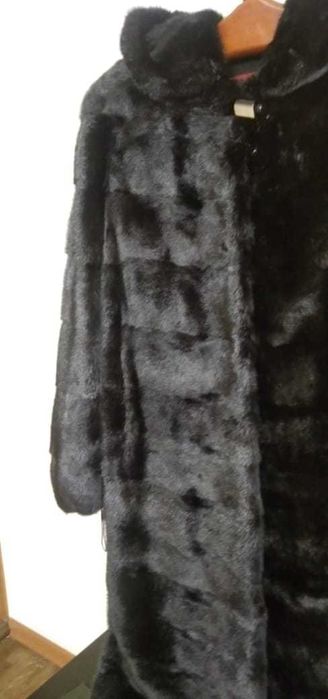 Продам норковую шубу