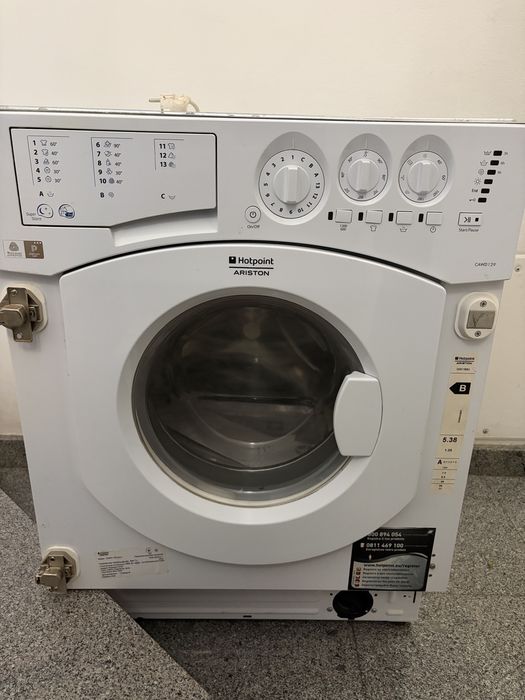 Работи перфектно - пералня със сушилня Hotpoint Ariston CAWD 129