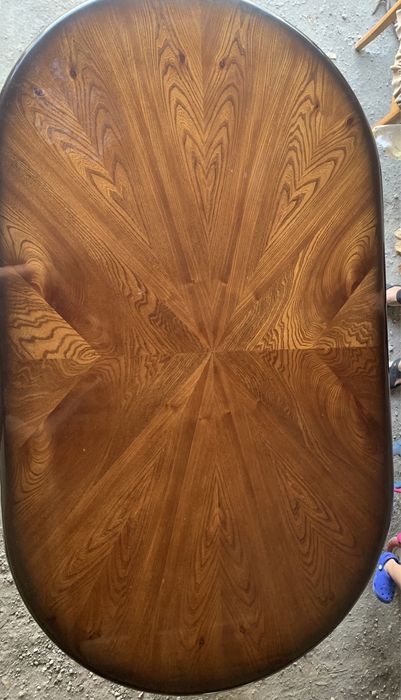 Стол кухонный деревянный