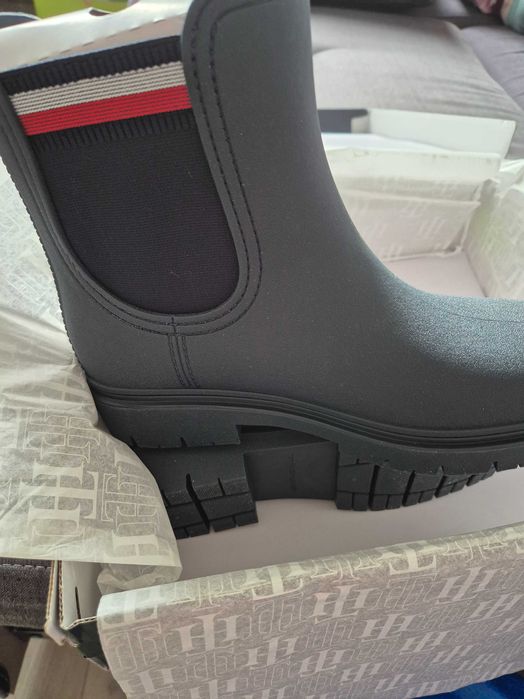 Tommy Hilfiger гумени боти нови