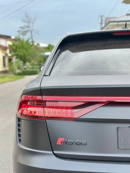 Audi Q8 RS tuning qilingan