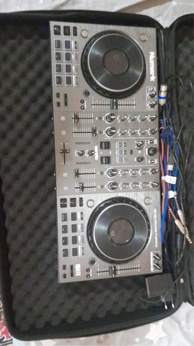Numark NS4FX 4 Canale + Husă | Perfect Funcțional