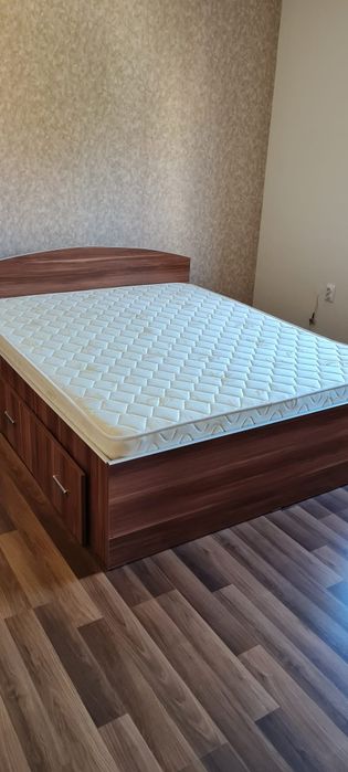 Pat Matrimonial 160×200 cm cu Lada