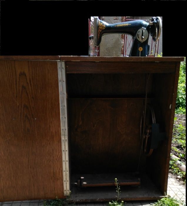 Стара шевна машина