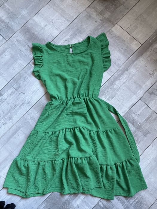 Дамски Рокли до 20лв.