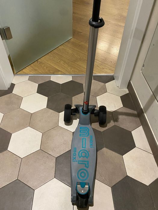 Детска тротинетка Micro Maxi, 5-12г