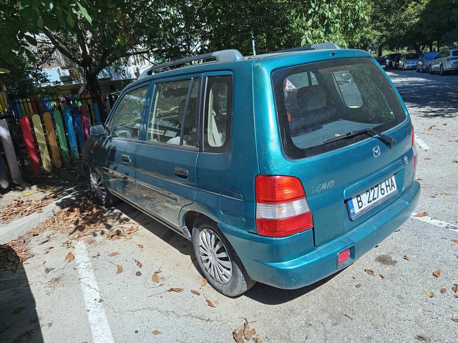 Mazda Demio 1.3 газ-бензин.