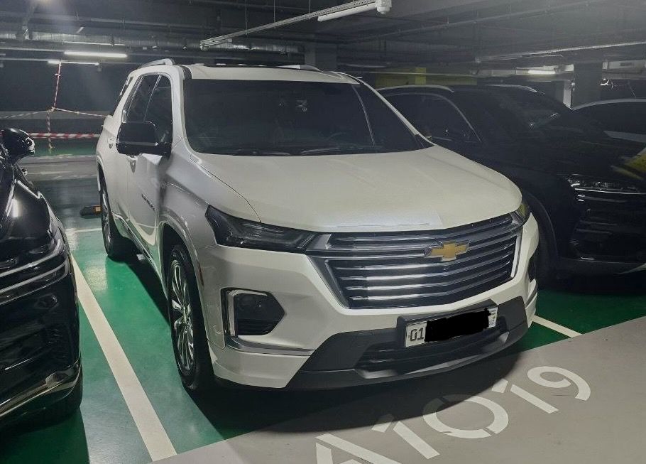 Chevrolet Traverse, 2023 yil, 1 odam xaydagan, 31000 probeg, toza.