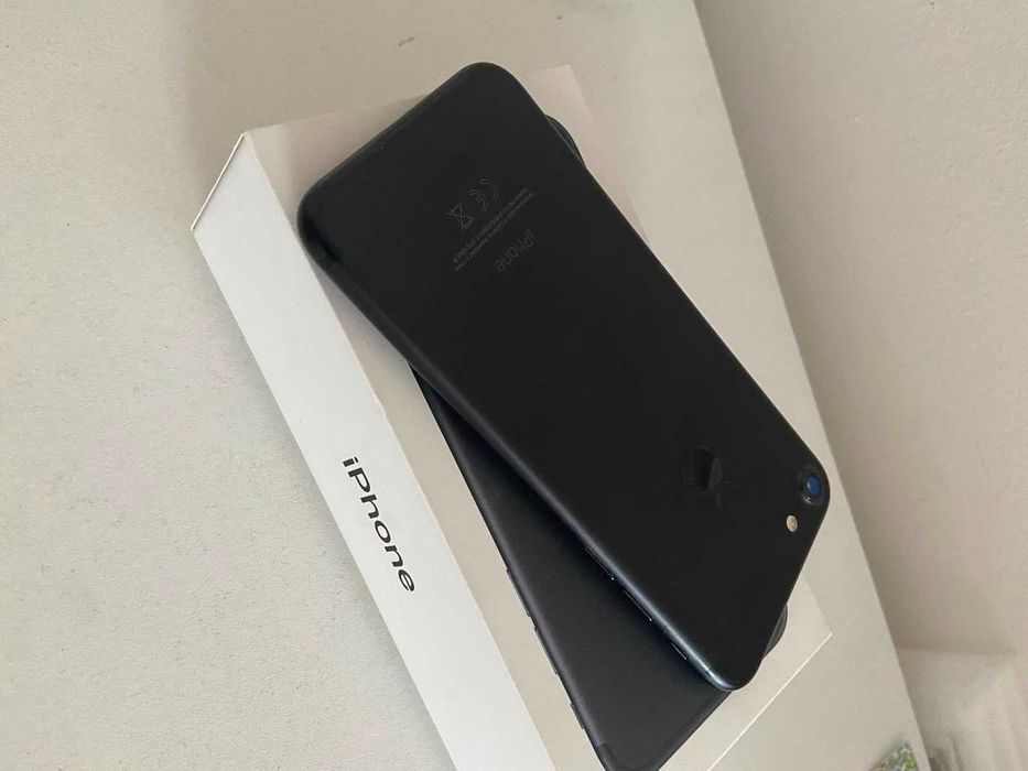 Iphone 7, 32Gb, черный