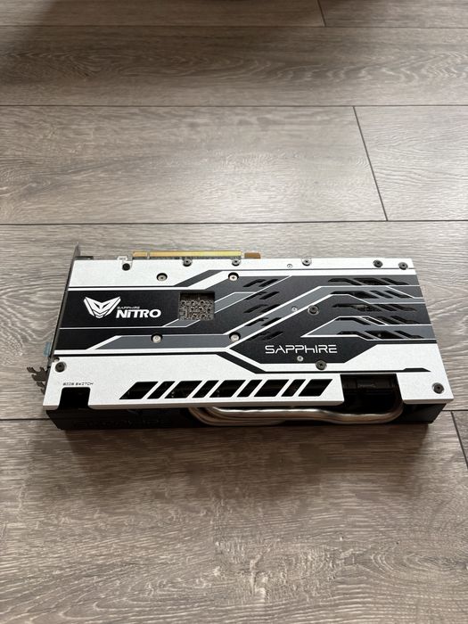 Видеокарта Sapphire NITRO+ Radeon RX 570