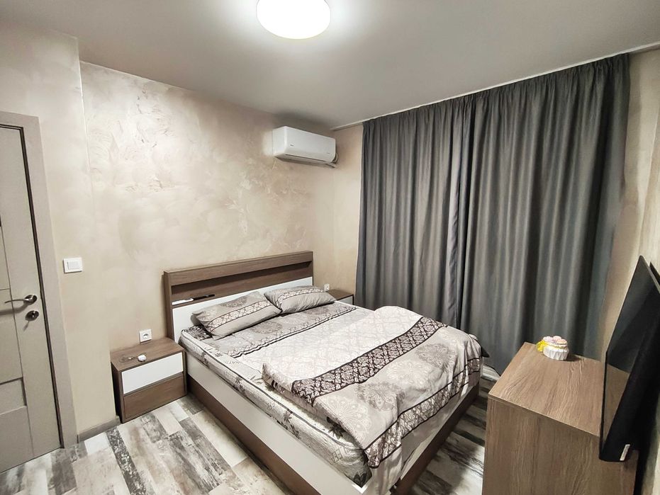 Тристаен апартамент - Ново строителство