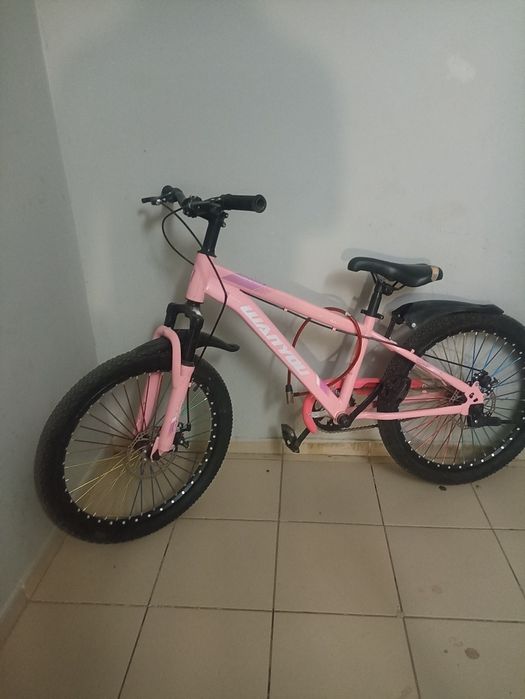 Продам велосипед розовый