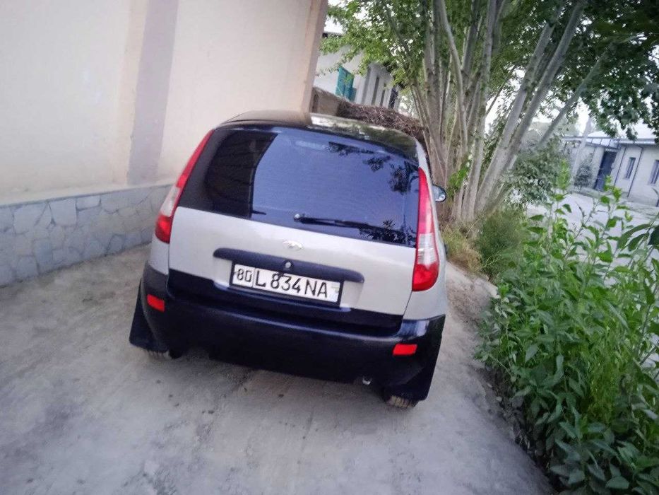 Lada sotiladi srochni