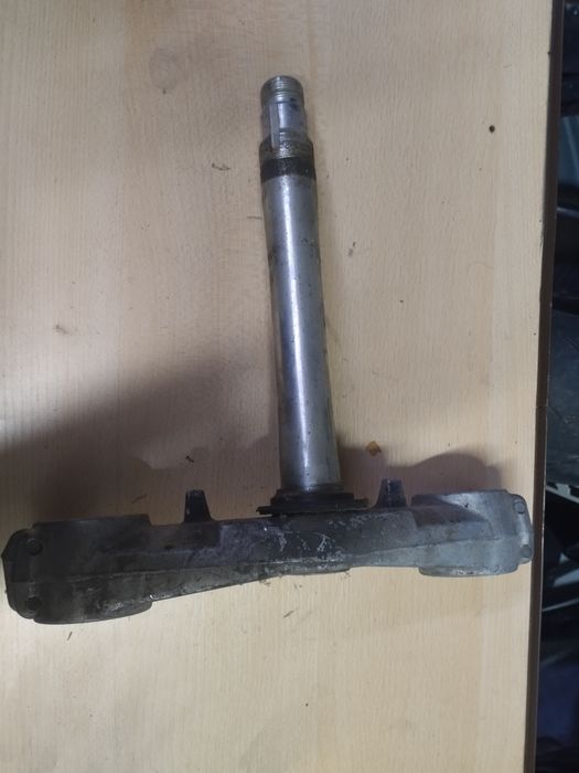 Jug furca inferior pentru Suzuki Gsxr 600 model 2001-2003