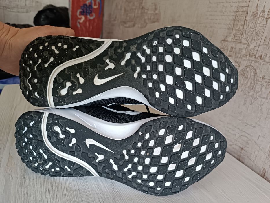 Оригинальные кроссовки Nike