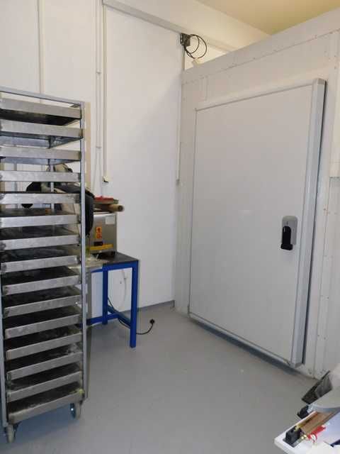 Продава се Къща в Търговище, Център - 344 кв.м за 567 €/кв.м - Снимка #22