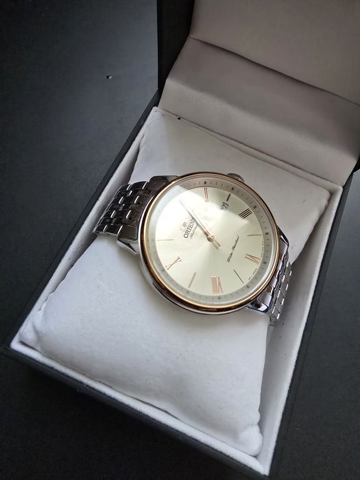 Vand ceas orient automatic.