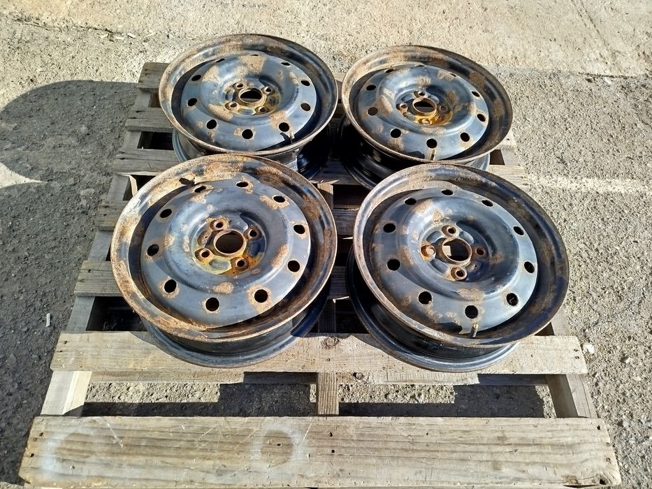 15 цола 4 х 100 мм Тойота / Сузуки/ Дайхатсу - 5 инча / ЕТ 45
