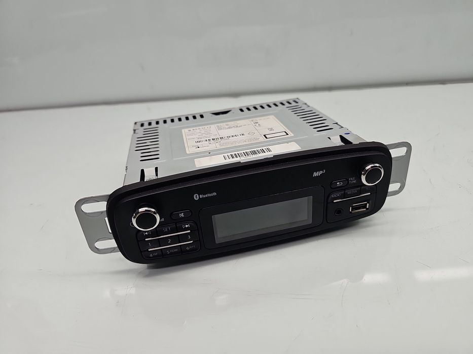 Radio CD Renault Clio 4 (B98) Hatchback [Fabr 2012-2020] 281152571R
