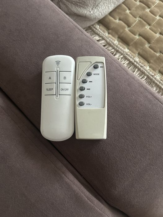 Продам люстру с блетузом