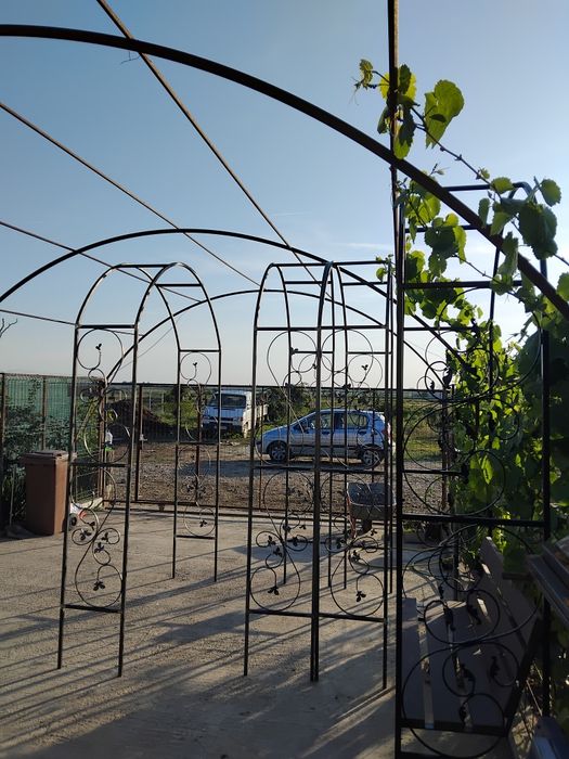 Arcade pergole balansoare de vânzare