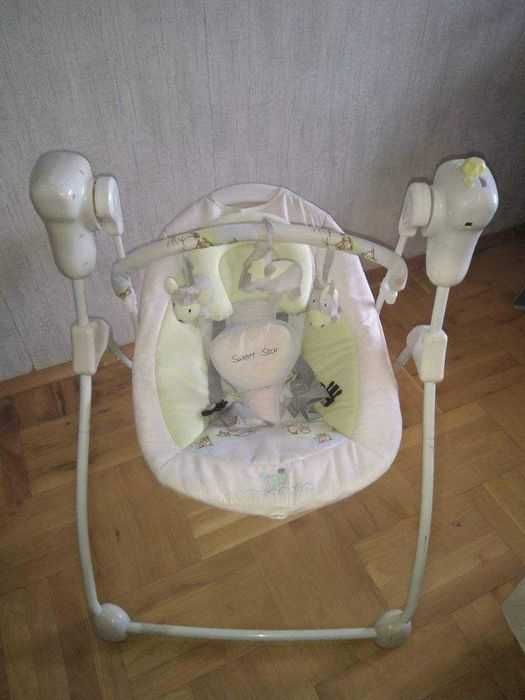 Люлка - шезлонг нова